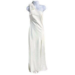 Ieena By Mac Duggal Sz 10 Shoulder Side Slit Gown